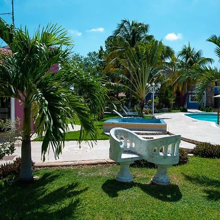 Hotel Suites Paraiso Mérida Exterior foto